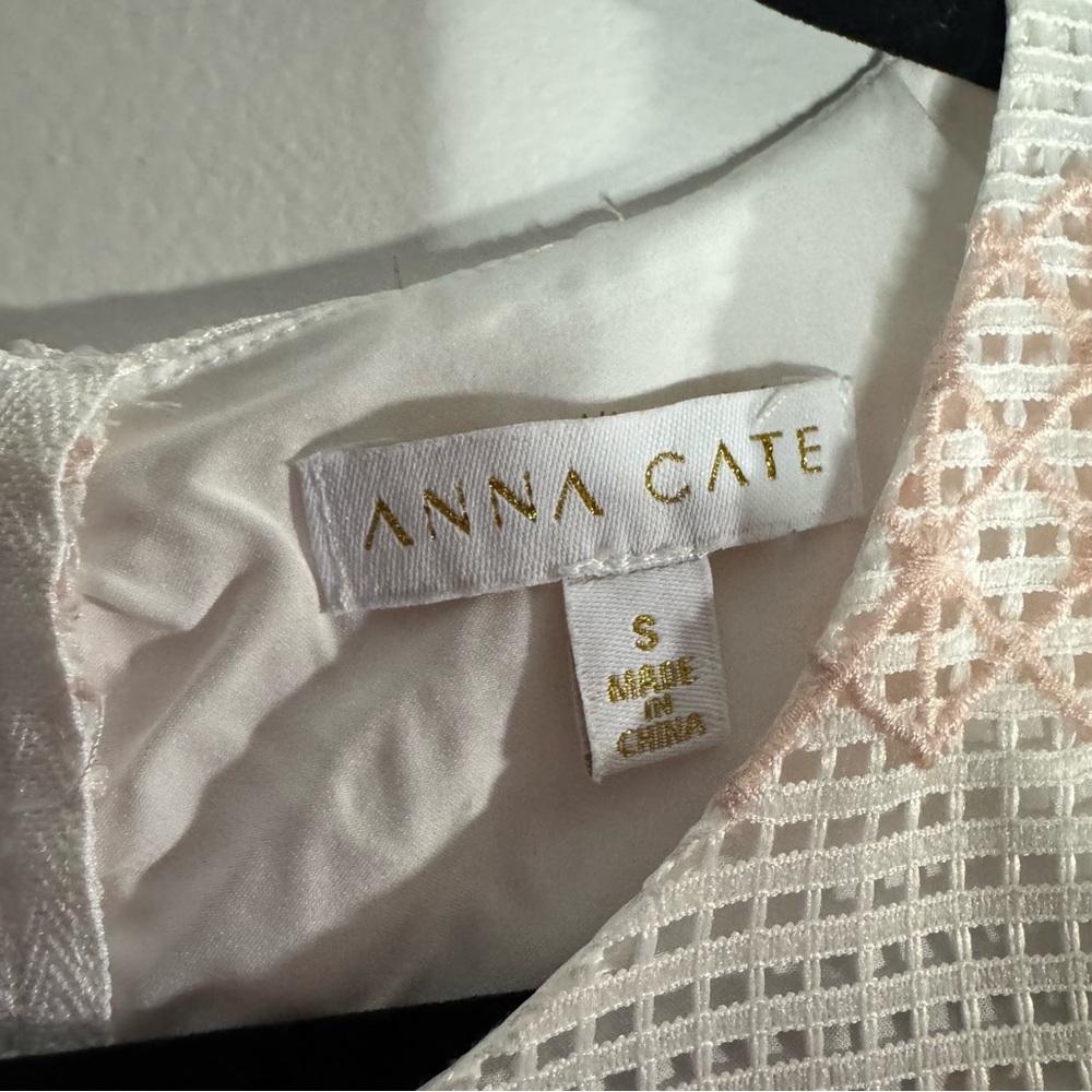 Anna Cate Blush Pink Lace Embroidered Sleeveless Top Small - Picture 2 of 4